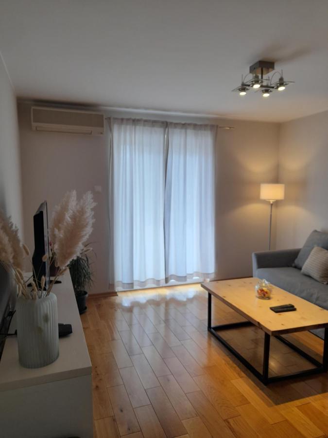 מאקרסקה Apartments Antonia מראה חיצוני תמונה