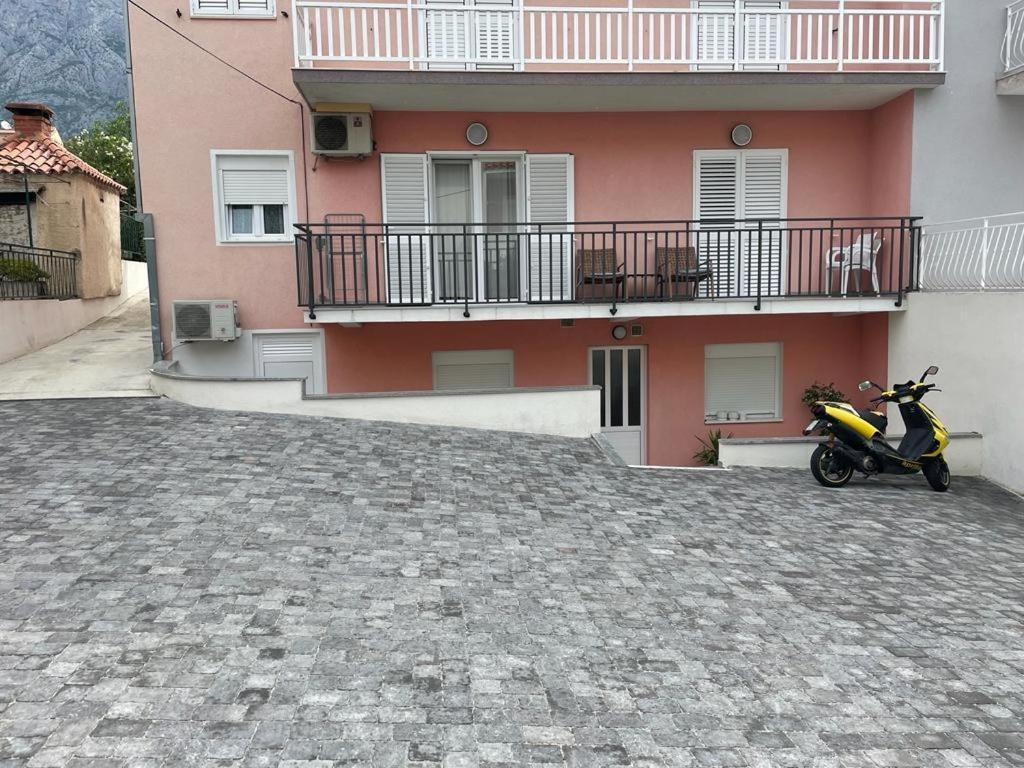 מאקרסקה Apartments Antonia מראה חיצוני תמונה