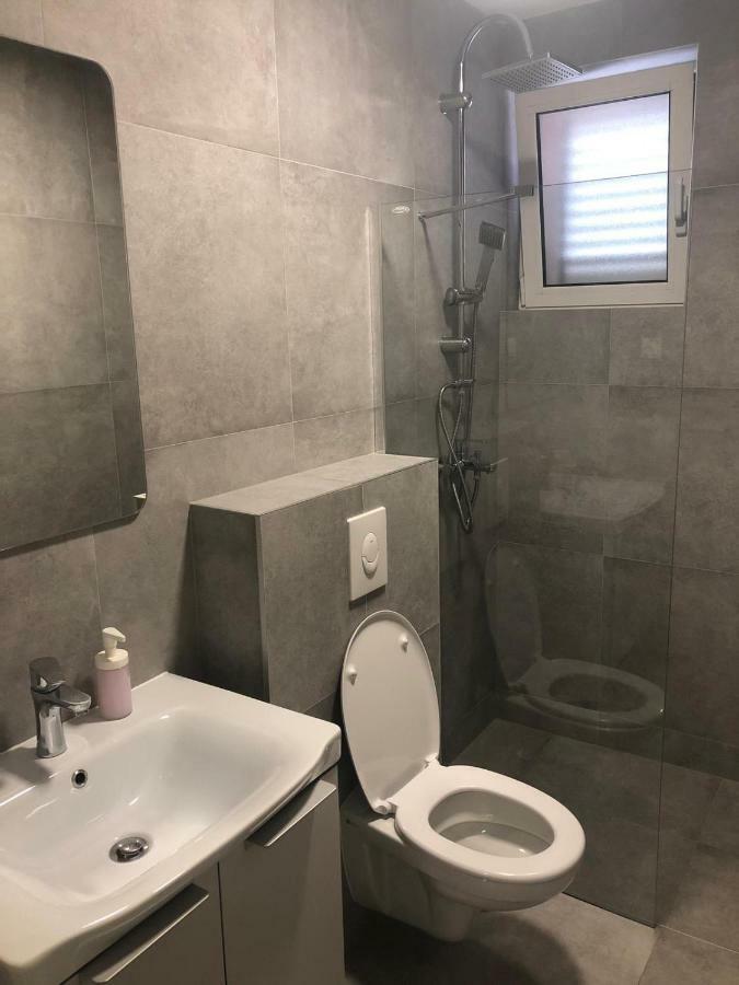 מאקרסקה Apartments Antonia מראה חיצוני תמונה
