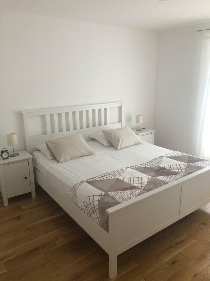 מאקרסקה Apartments Antonia מראה חיצוני תמונה